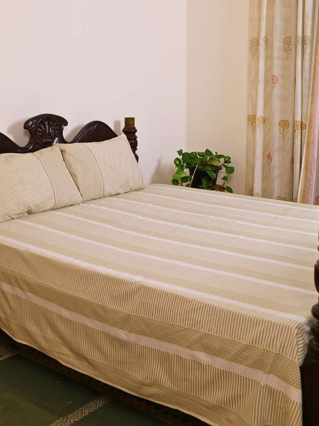 Peepul Tree Beige Striped Pure Cotton Skin-Friendly 300 TC Single Bedsheet with 2 Pillow Covers-152 x 228 cm