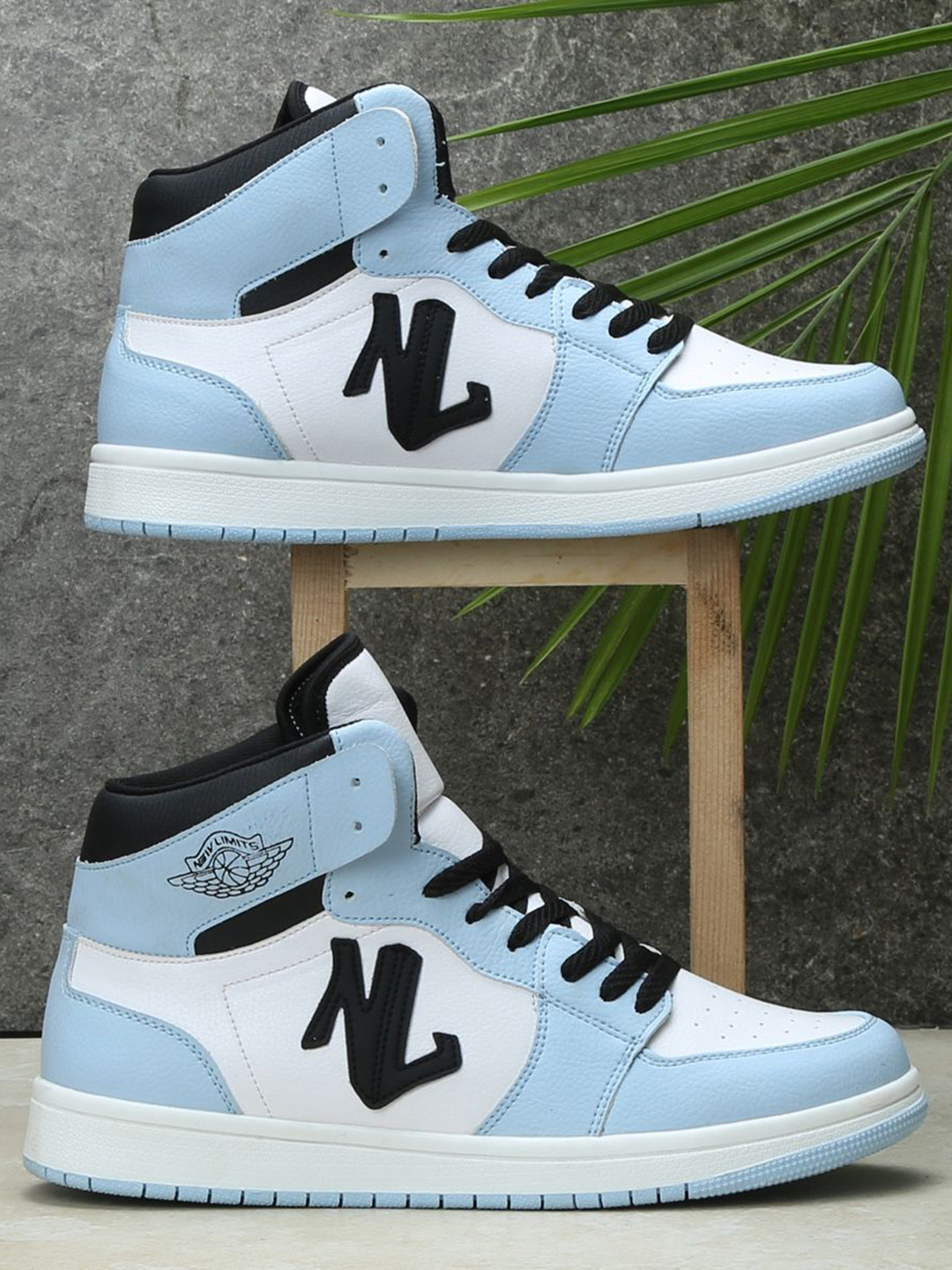 NEW LIMITS Men Colourblocked Sneakers