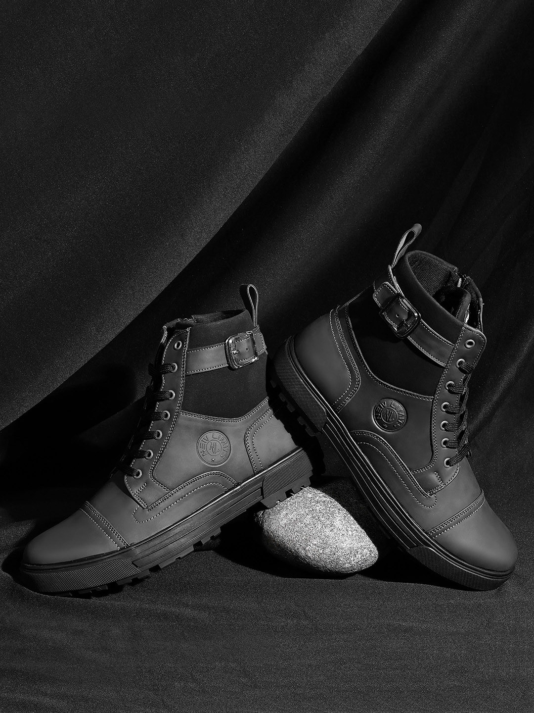 NEW LIMITS Men THOR High Ankle Zipper Trekking & Hikking Outdoor Boots