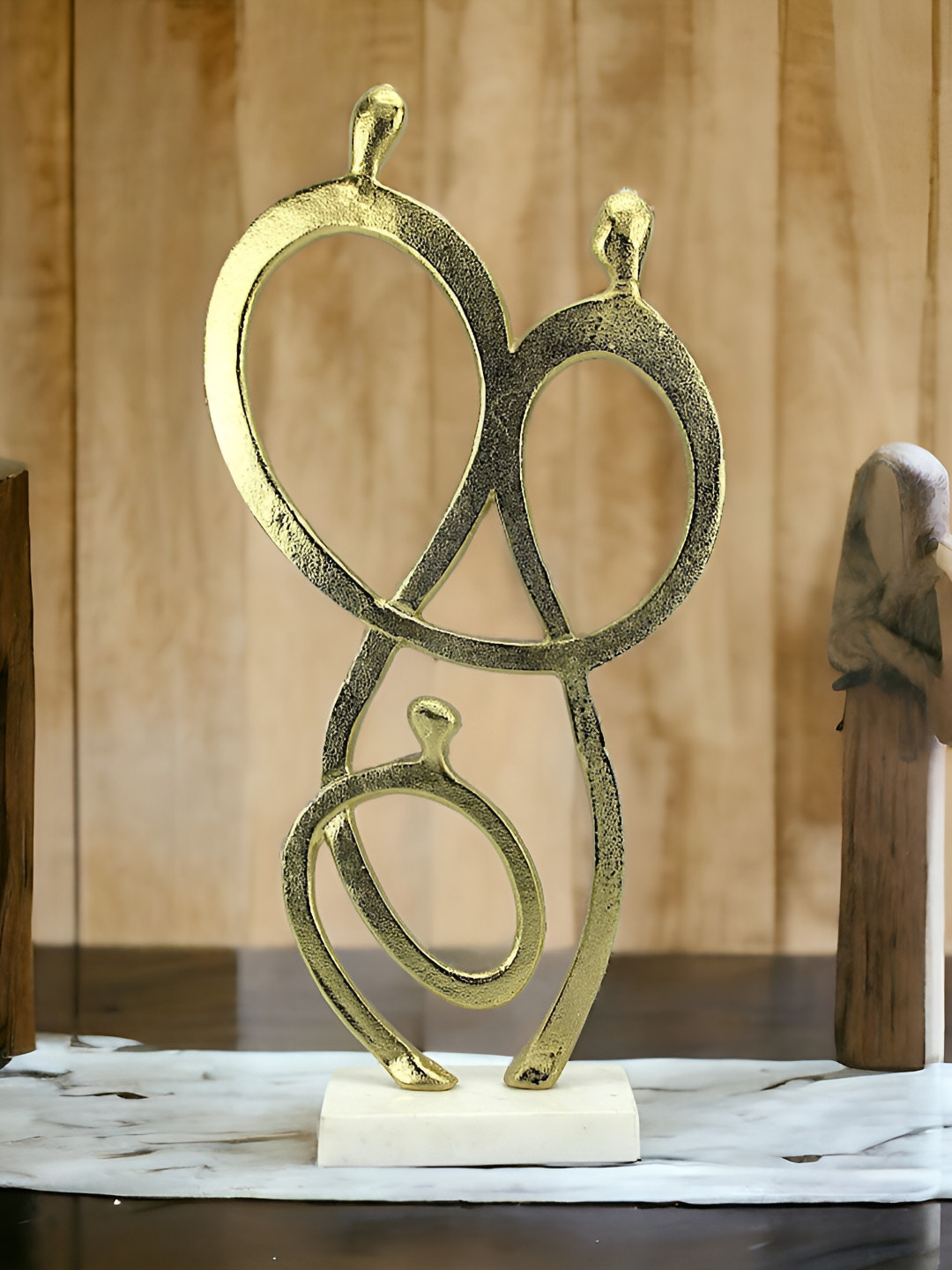 Hind Decor Human Family Gold Metal Metallic Living Room Hand-Crafted Medium Showpiece - 21.3 Inches