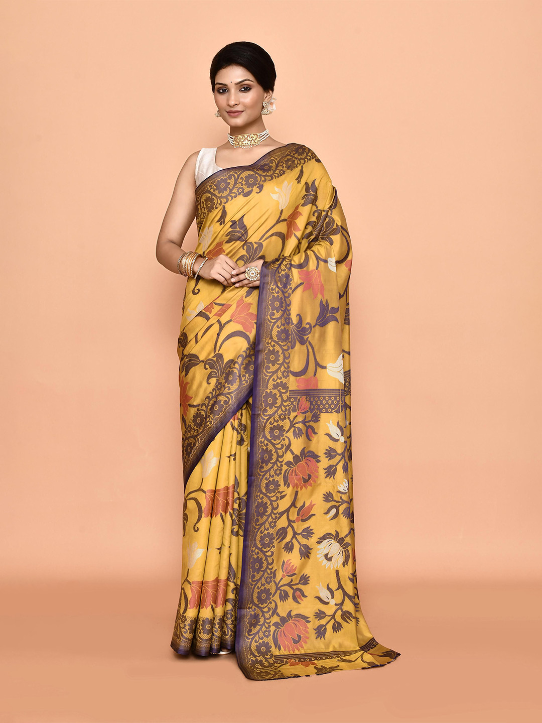 PUKU Floral Printed  Taant Saree Without Blouse Fabric