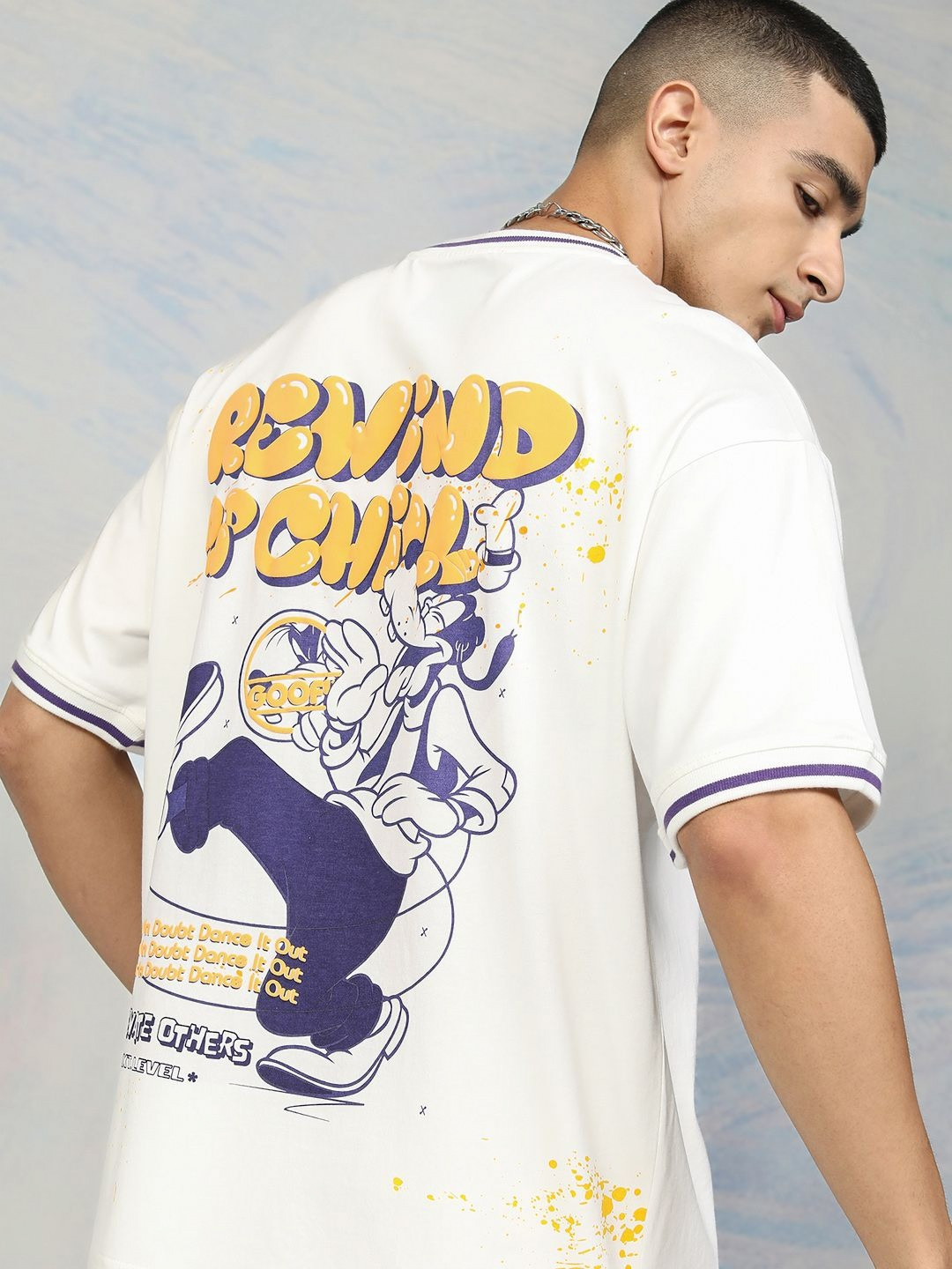 HIGHLANDER Men Goofy Printed Drop Shoulder Sleeves Oversized Tshirt