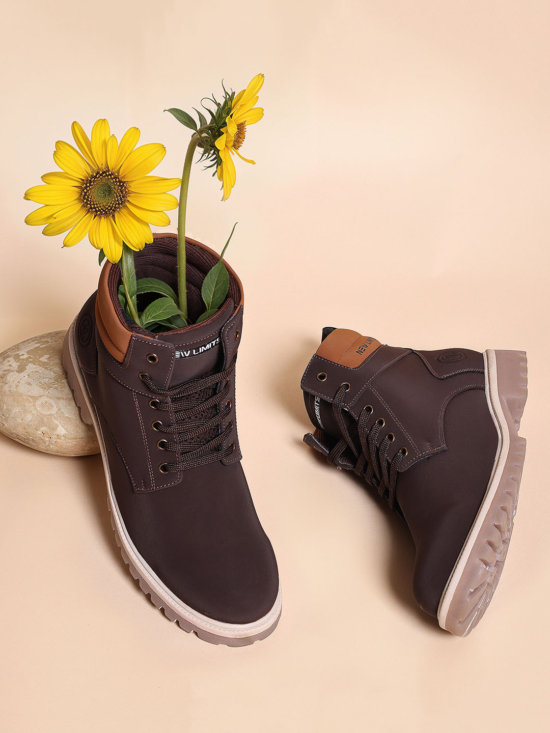 NEW LIMITS Men Mid-Top Lace-Ups Core