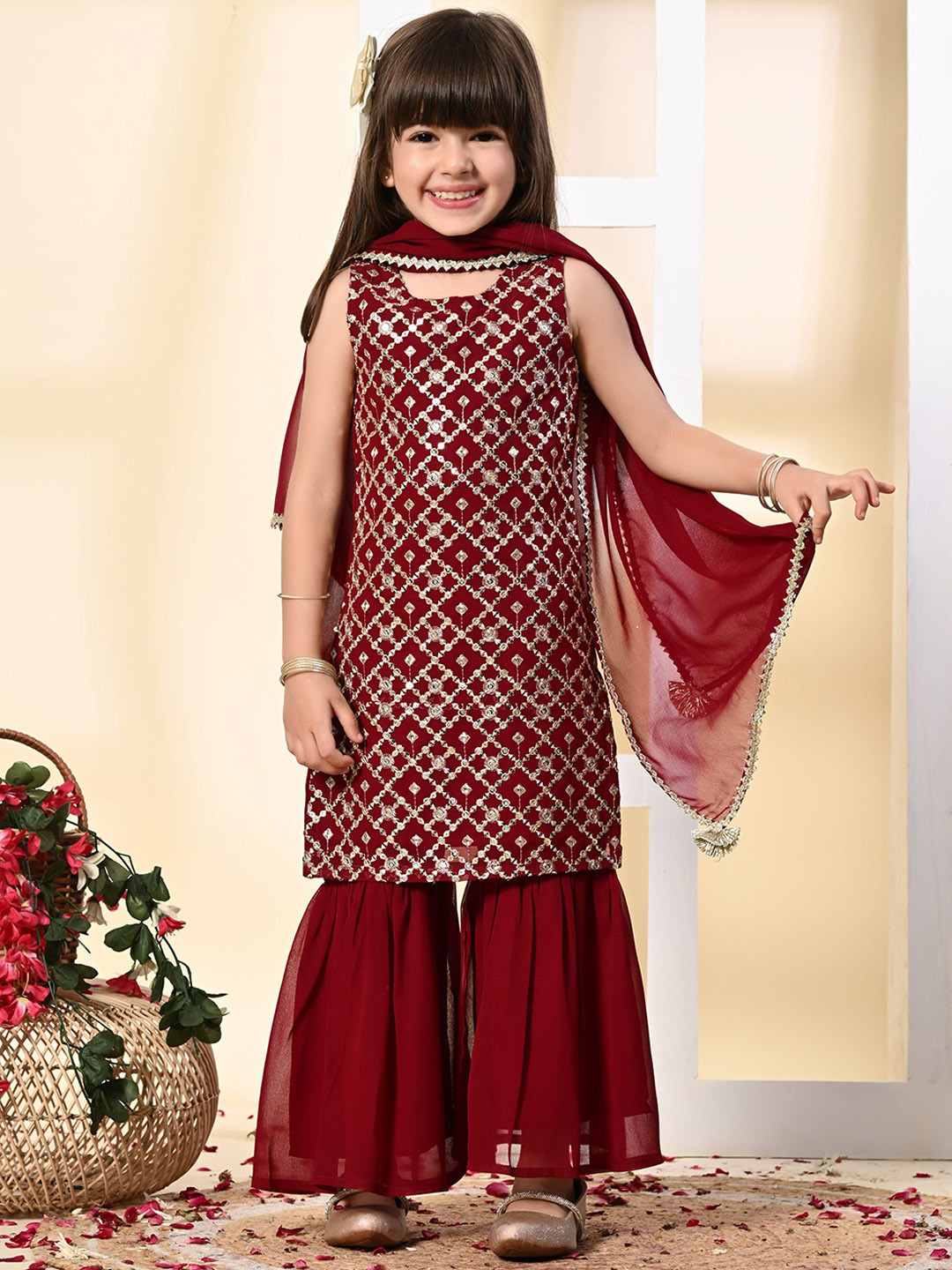 Muffin Shuffin Girls Ethnic Motifs Embroidered Regular Sequinned Kurti with Sharara & With Dupatta