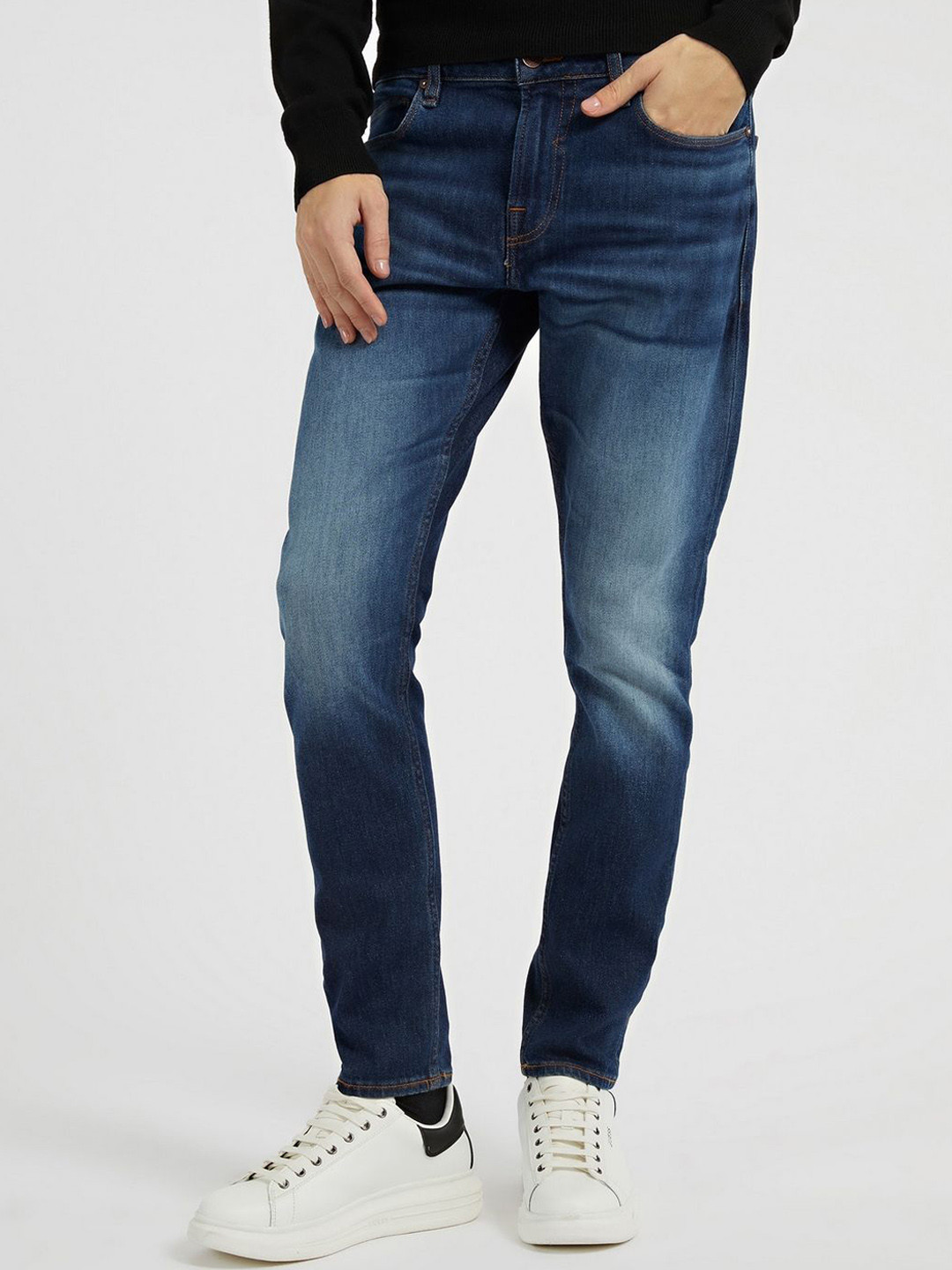 GUESS Men Super Skinny Fit Slash Knee Jeans