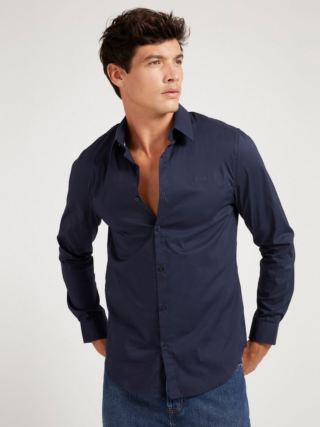 GUESS Men Slim Fit Opaque Casual Shirt