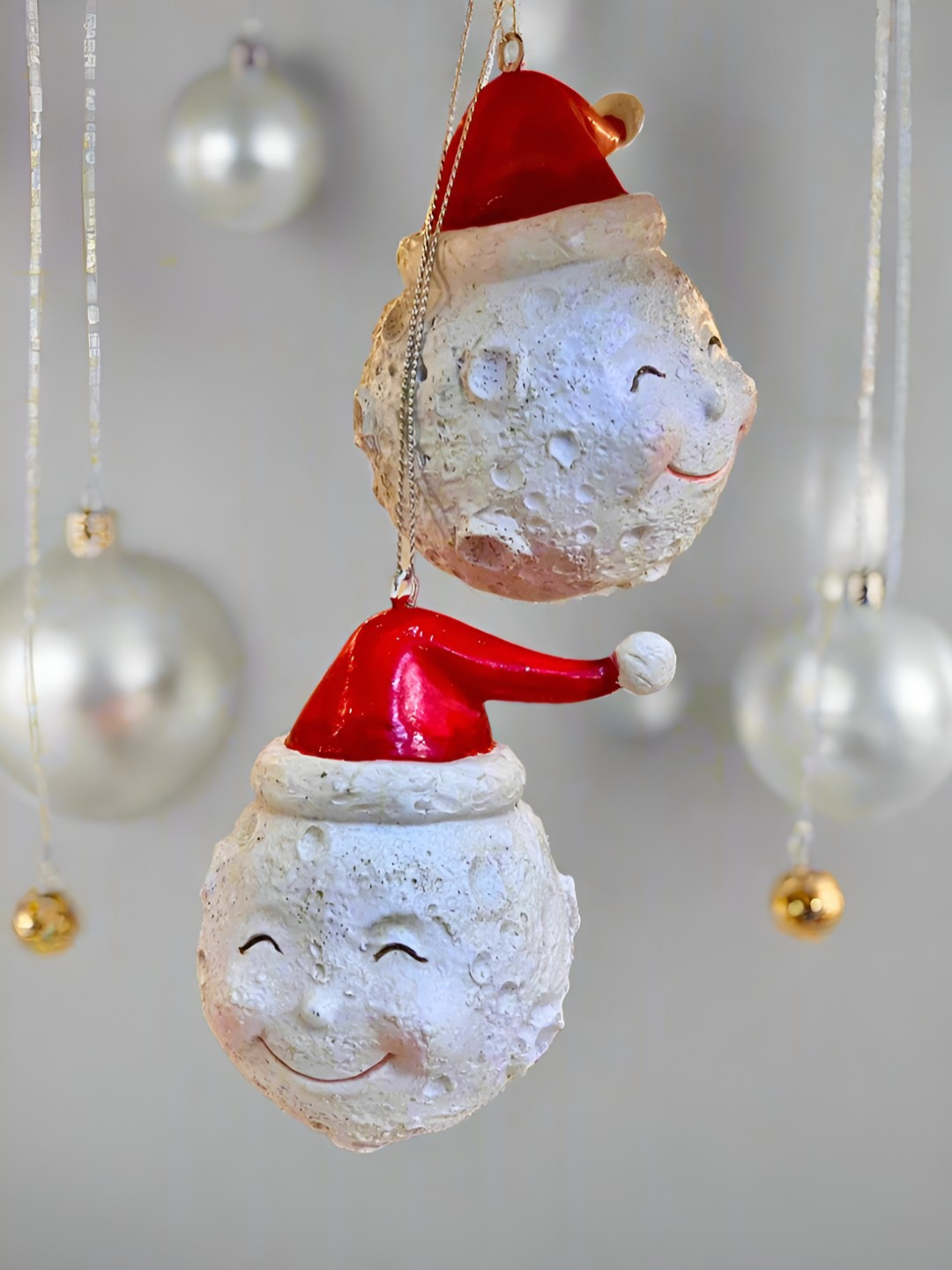 Timaya's Decor Santa Tree White Ceramic Glossy Prayer Room Medium Showpiece - 3.1 Inches