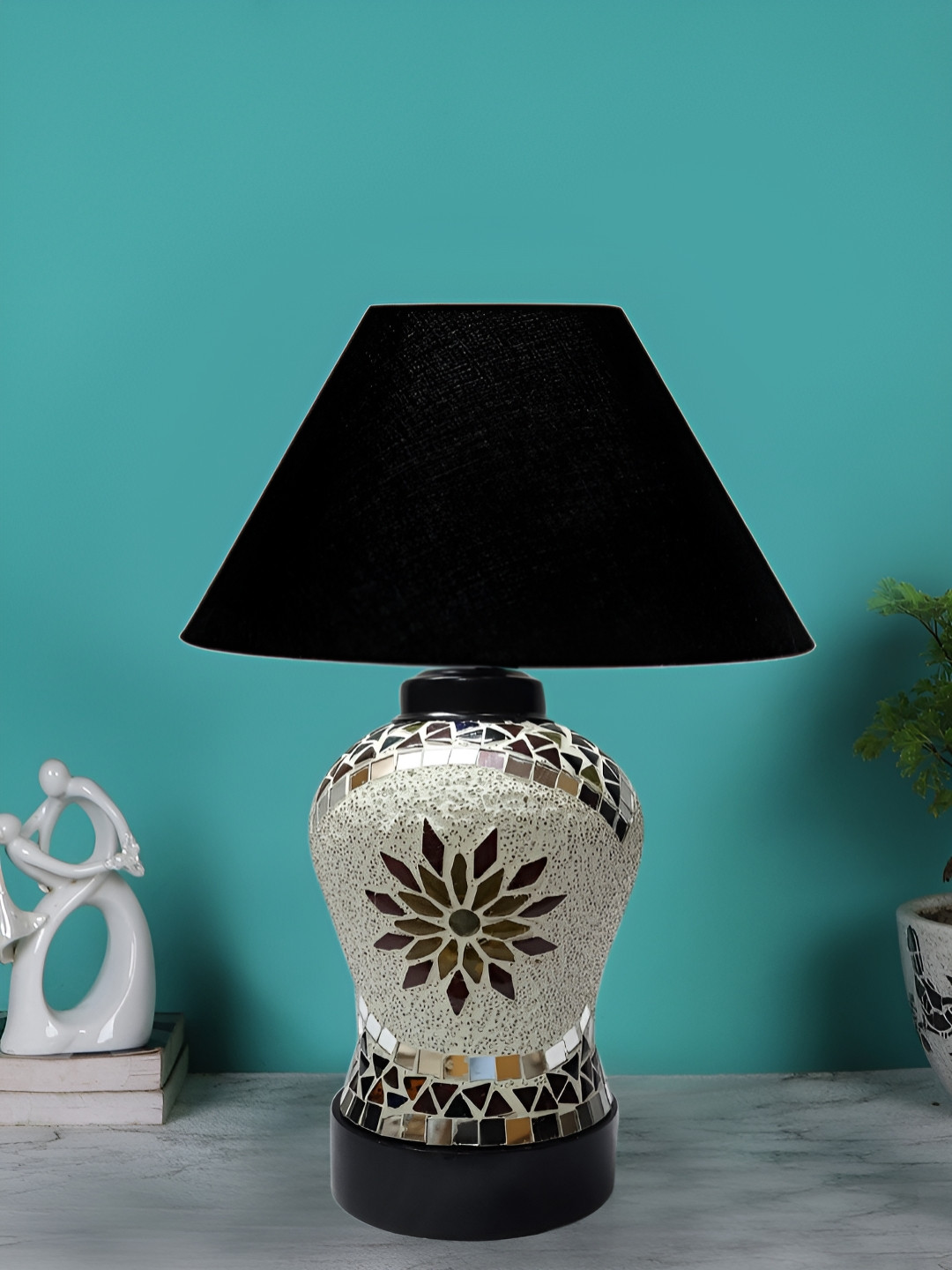 Devansh Black Glass Traditional Triangle Table Lamp
