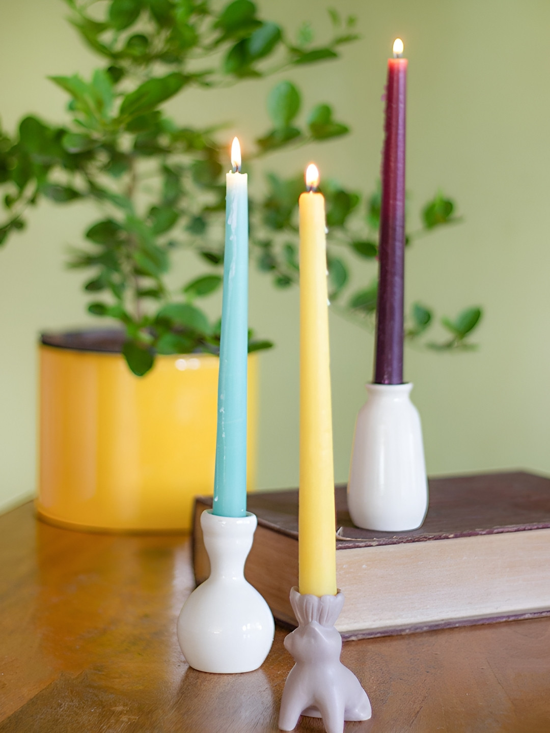 The Wishing Chair Tapered 4Pcs 1 Wick Vanilla Buttercream Solid Regular Pillar Candles