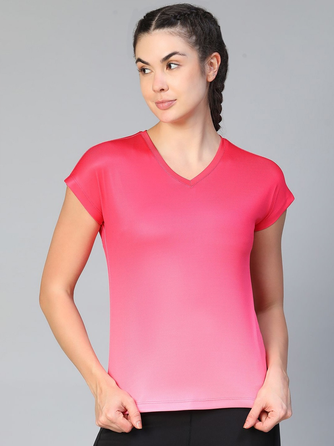 ATHLISIS Women Printed V-Neck e-Dry Raw Edge Slim Fit T-shirt
