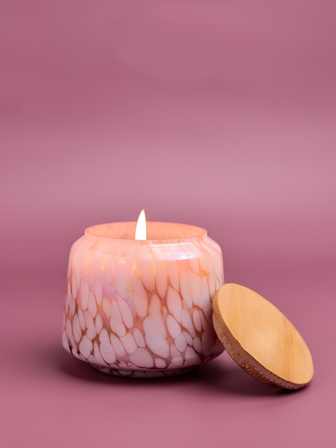 The Wishing Chair Daisy Scented 1 Wick Pinky Pony Abstract Geometric Regular Jar Candles