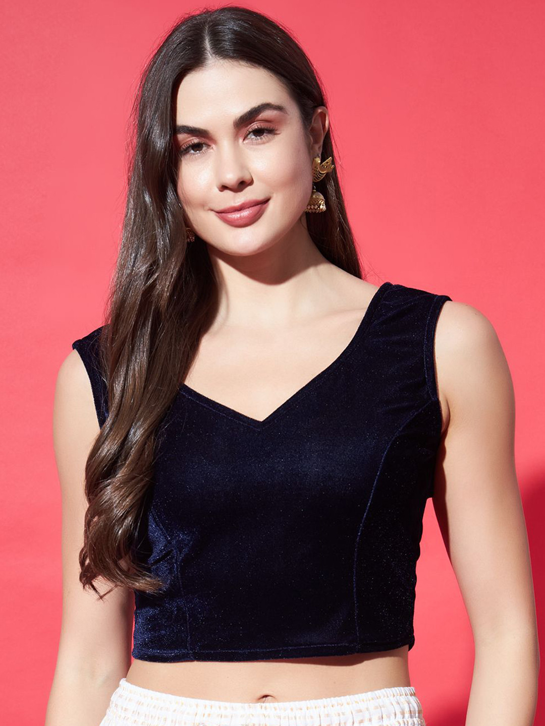 VAARARO V-Neck Velvet Saree Blouse