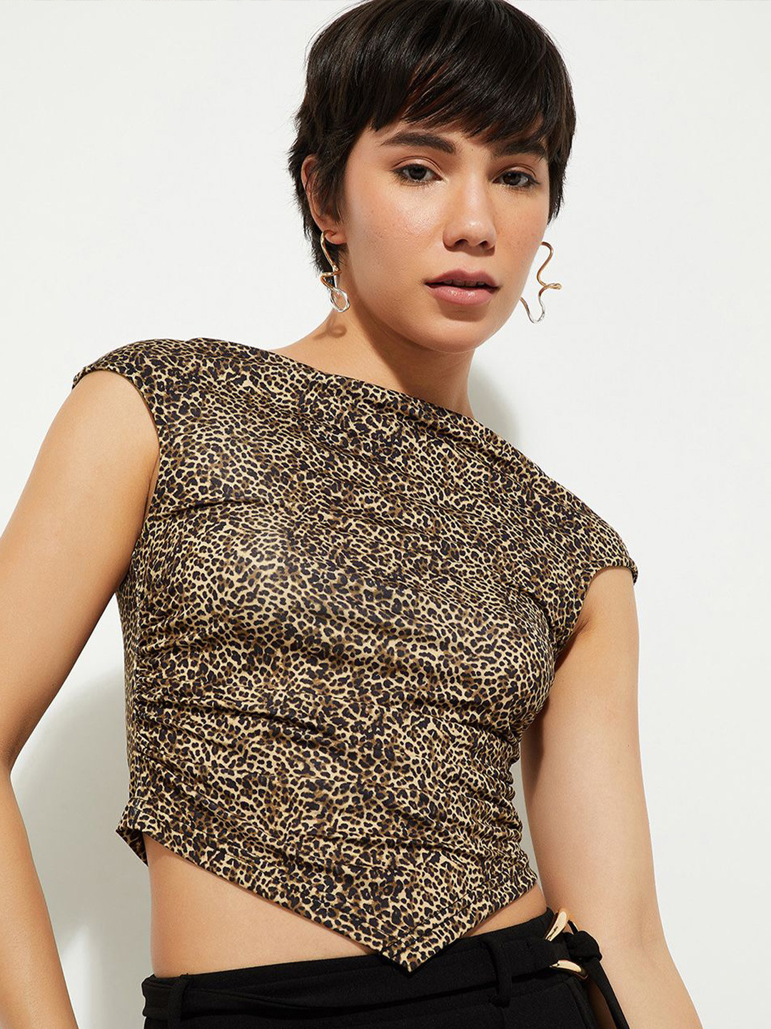 MAX URB_N Women Leopard Print Handkerchief Hem Top