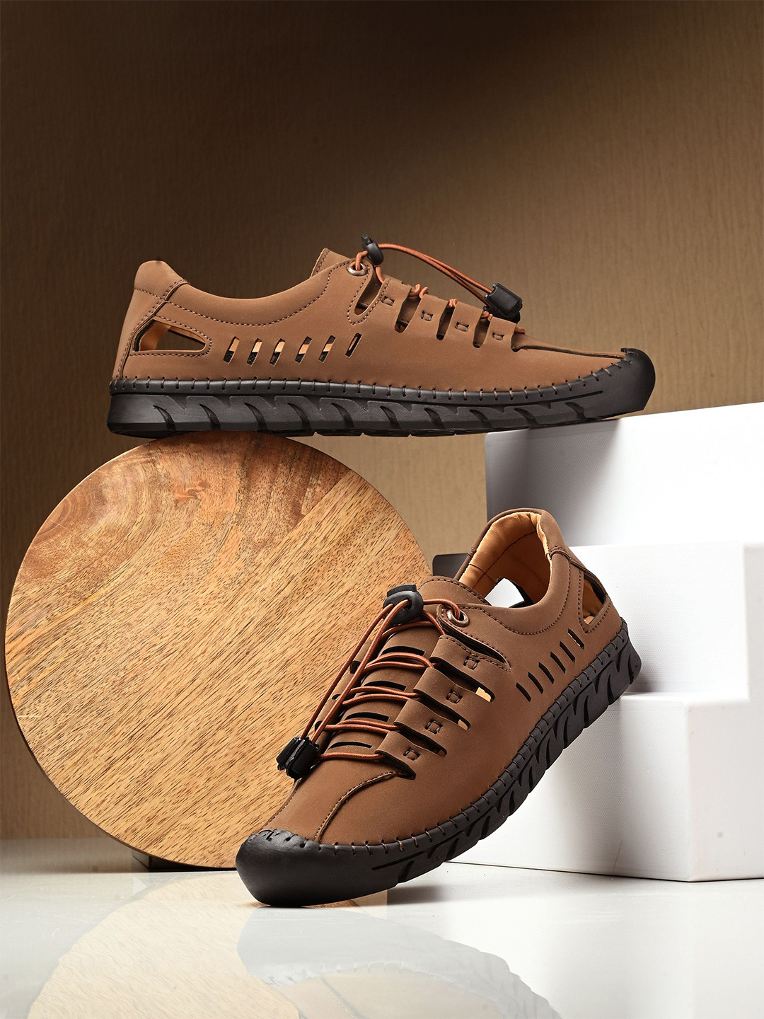 BUCIK Men Lace-Up Details Comfort Sandals