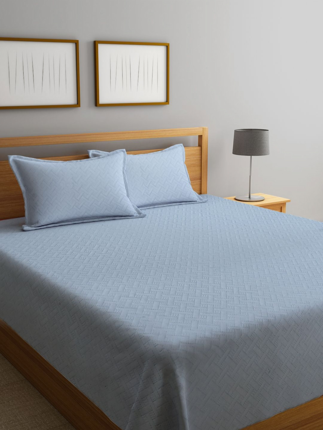 SOKNACK Turquoise Blue Quilted Double Queen Bed Cover With Pillow Covers - 2.28 x 2.54 m