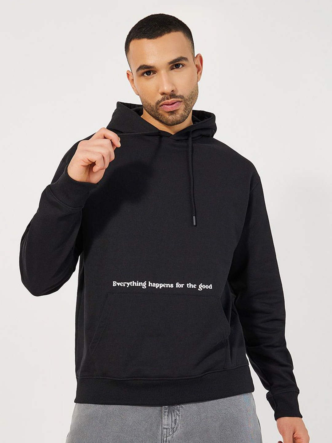 Styli Minimal Typography Printed Hooded Fleece Relaxed Fit Pullover Sweatshirt