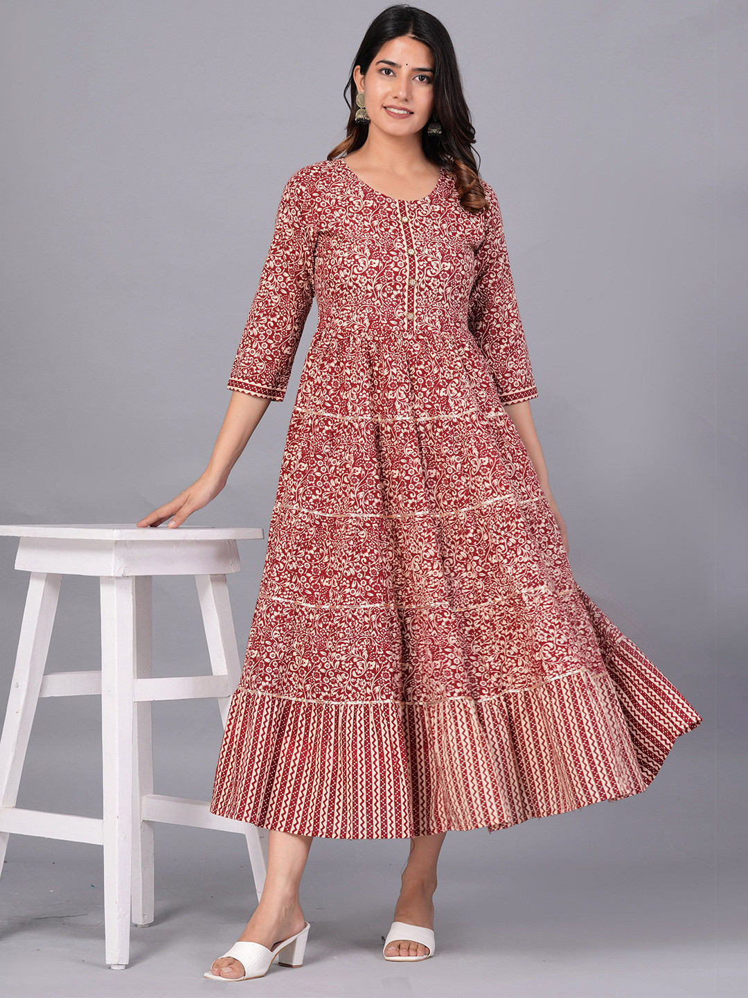 KIRNYA Women Floral Printed Fit & Flared Ethnic Dresses
