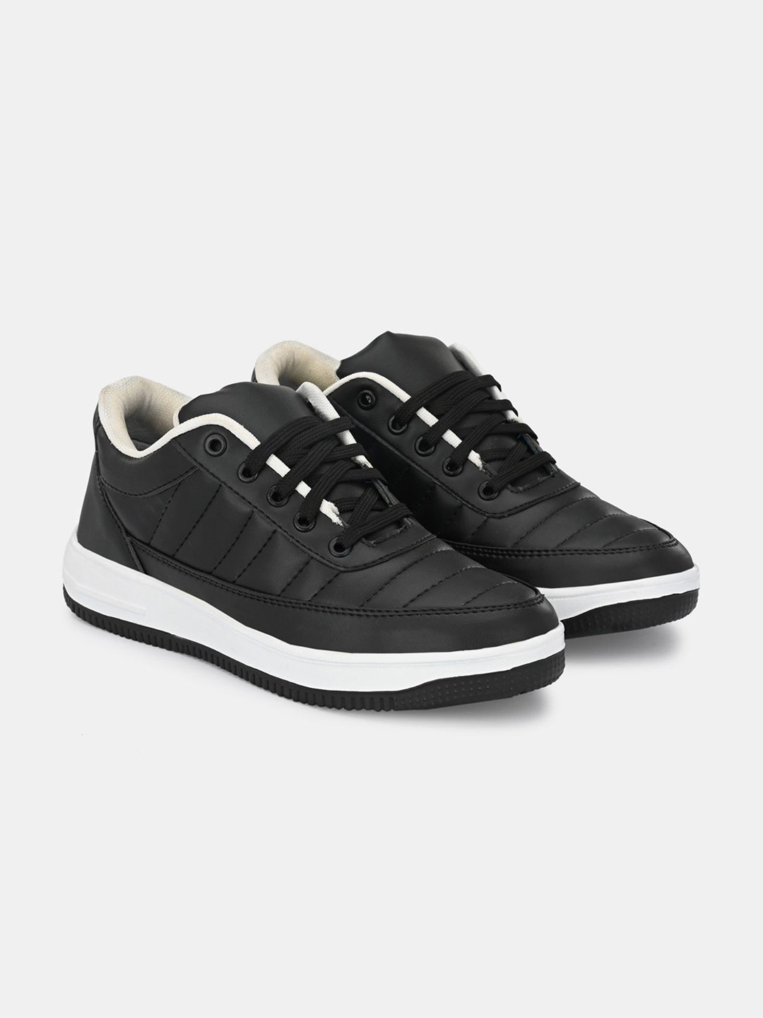 LeatherKraft Men Round Toe Lightweight Sneakers