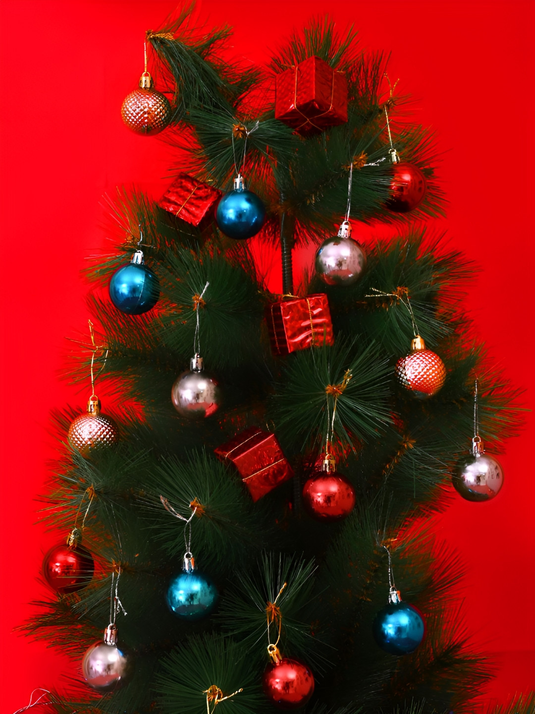 TAYHAA Set Of 20 Red & Blue  Hanging Christmas Decor