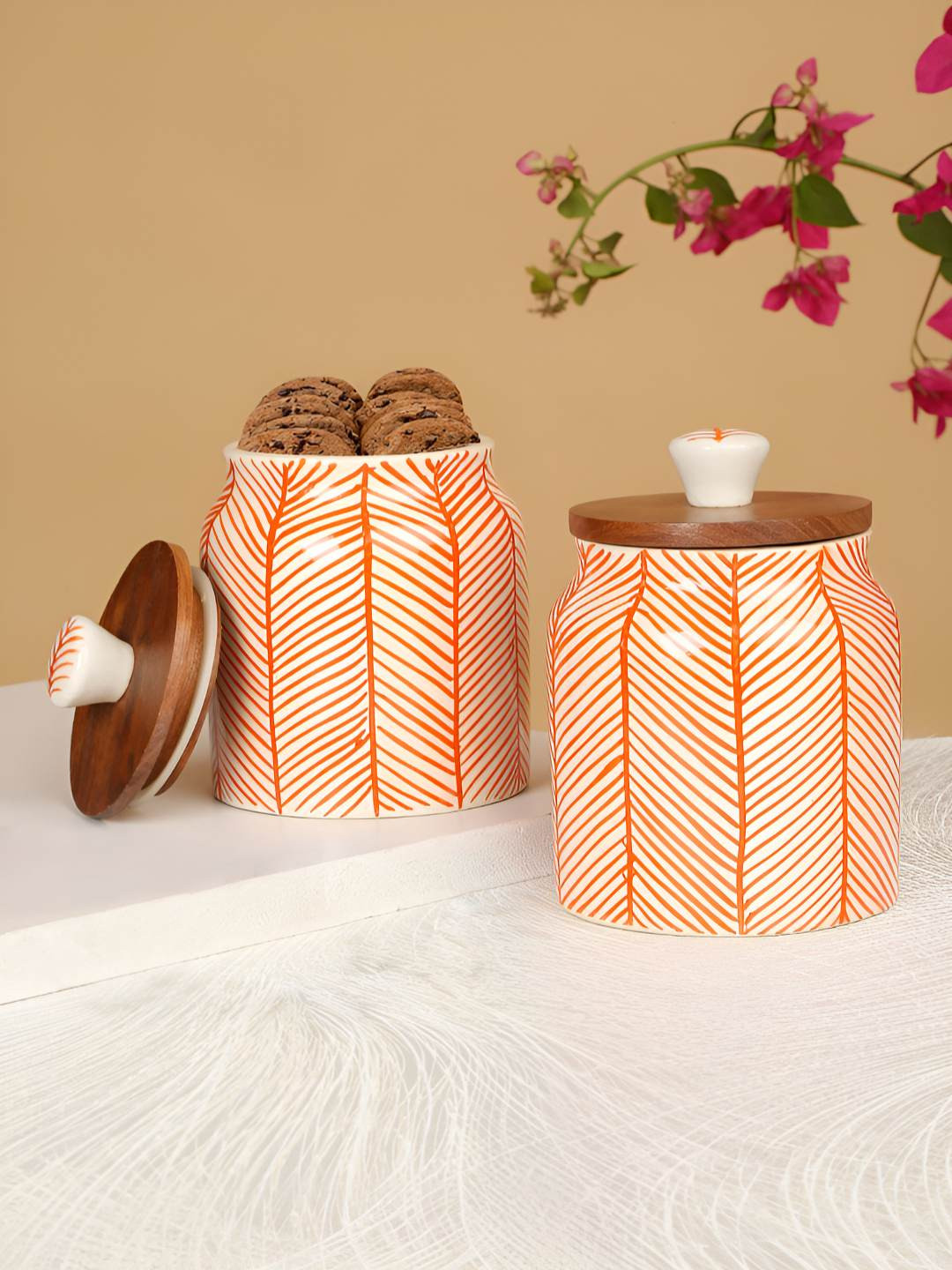 Modefe Orange Leaf Ceramic Microwave Safe 2 Piece Clip-On Canister-450ml