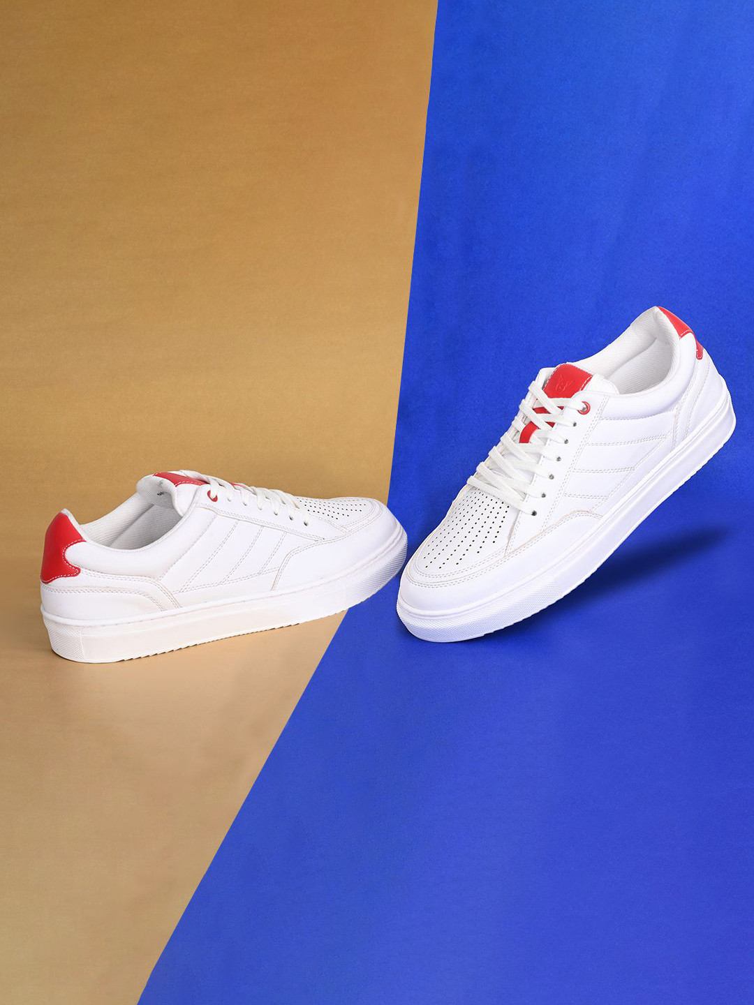 V8 by Ruosh Men Round Toe Lace-Up Sneakers
