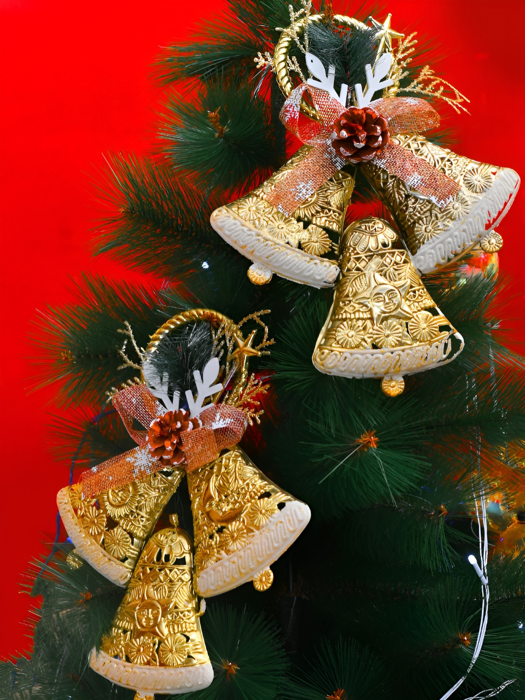 TAYHAA 2-Pcs Yellow Hanging Half Jingle Bells