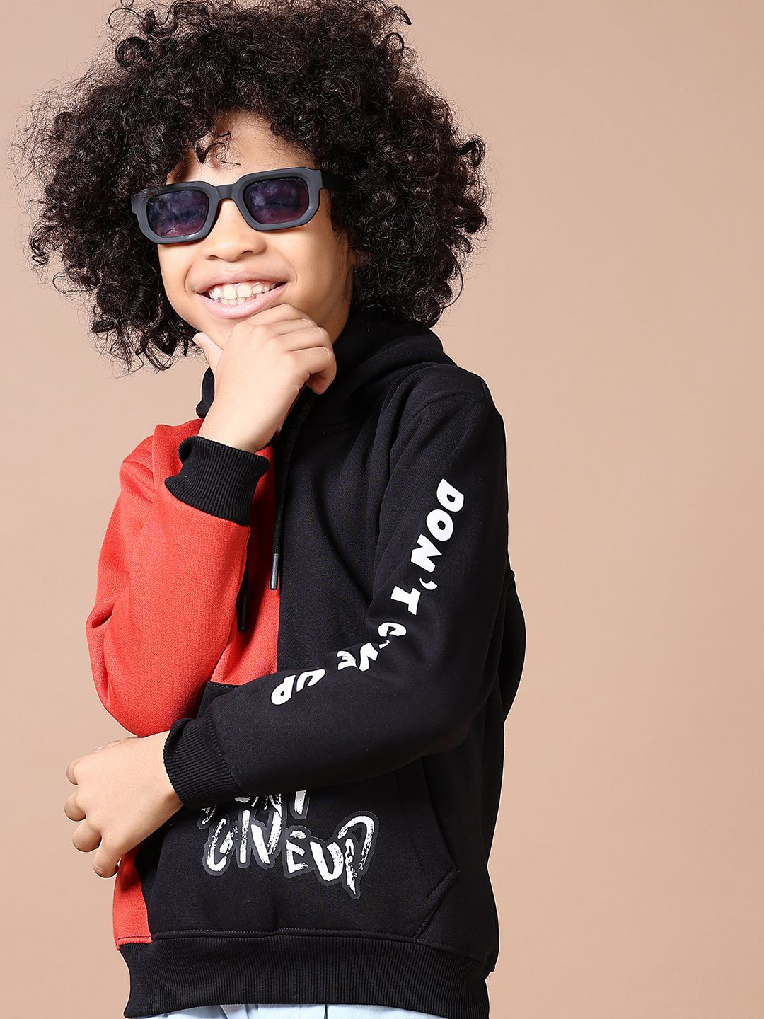 V-Mart Boys Alphanumeric Printed Hooded Cotton Sweatshirt