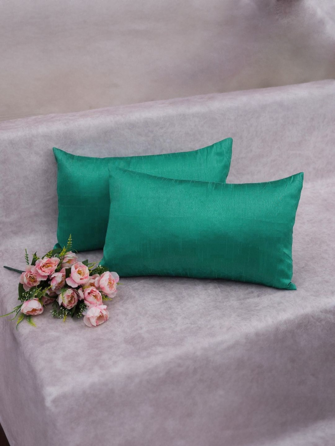 RoyalDeco Green Silk Color Fastness 2 Pcs Rectangle Cushion Covers - 12 x 18 In