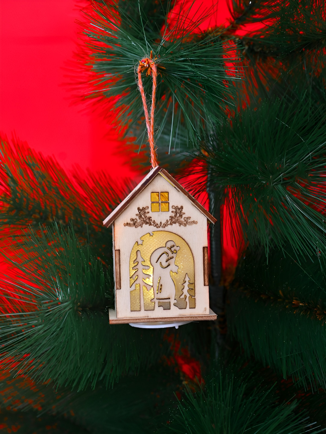 TAYHAA White & Brown Plastic Christmas Decor