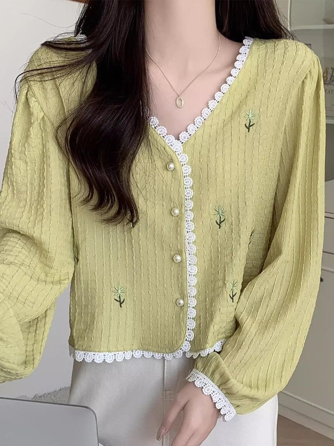 KPOP Women Graphic Printed V-Neck Long Sleeves Top