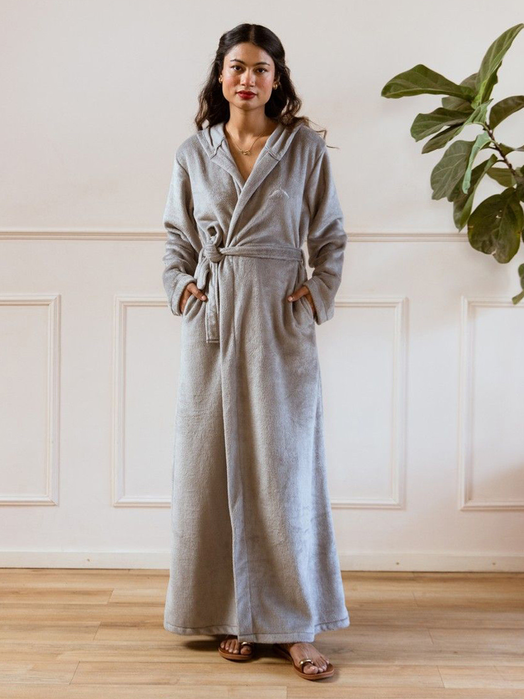 FEATHERS CLOSET Women V-neck Maxi Robe