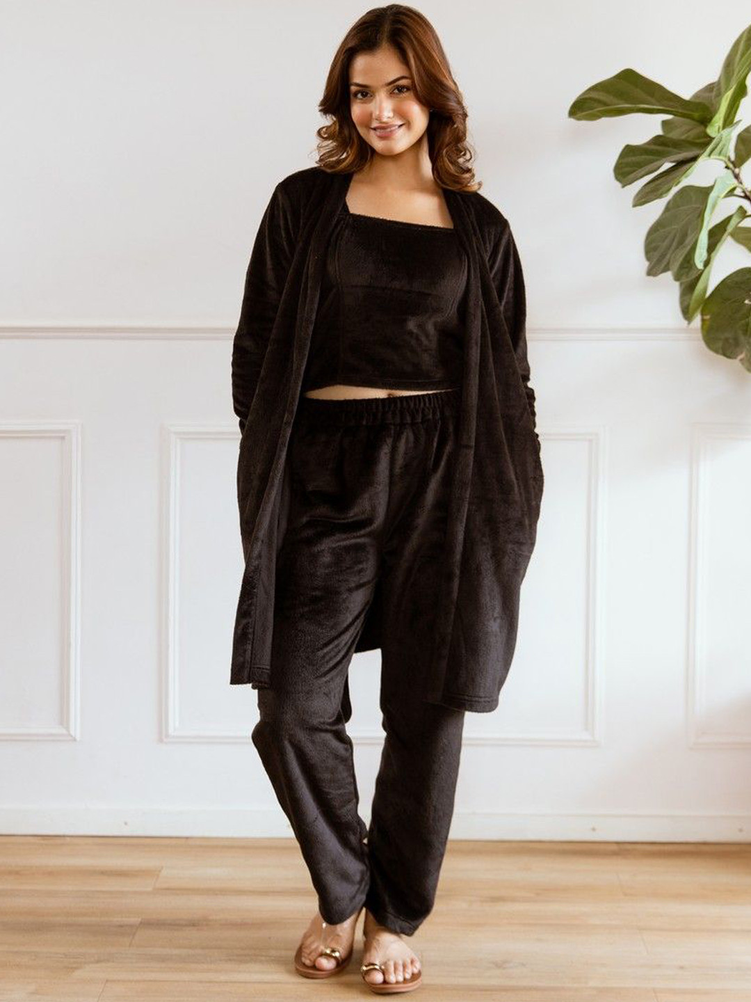 FEATHERS CLOSET Square Neck Top & Trouser With Shrug