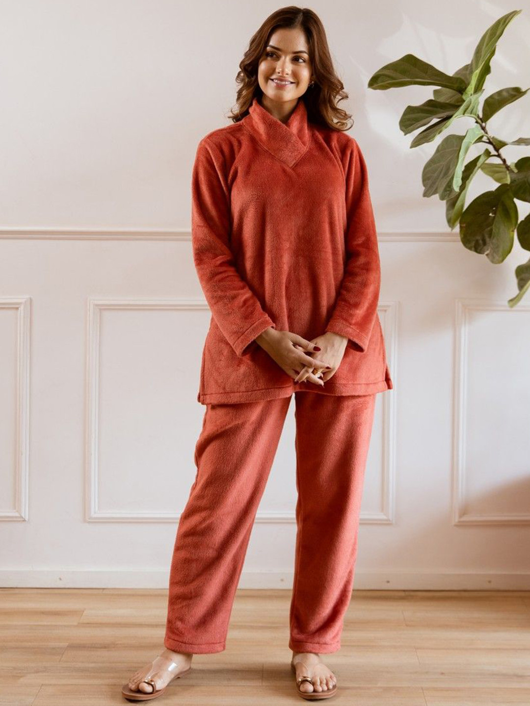 FEATHERS CLOSET Cross Neck Top & Trousers