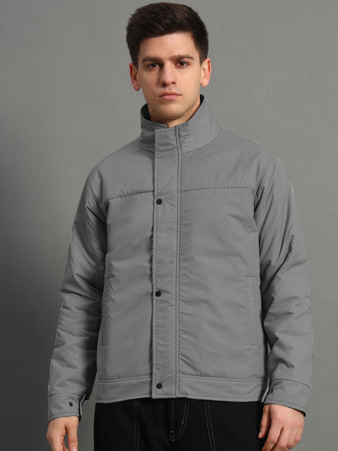 GET GOLF Men Polyester Lightweight Quilted Jacket with Embroidered