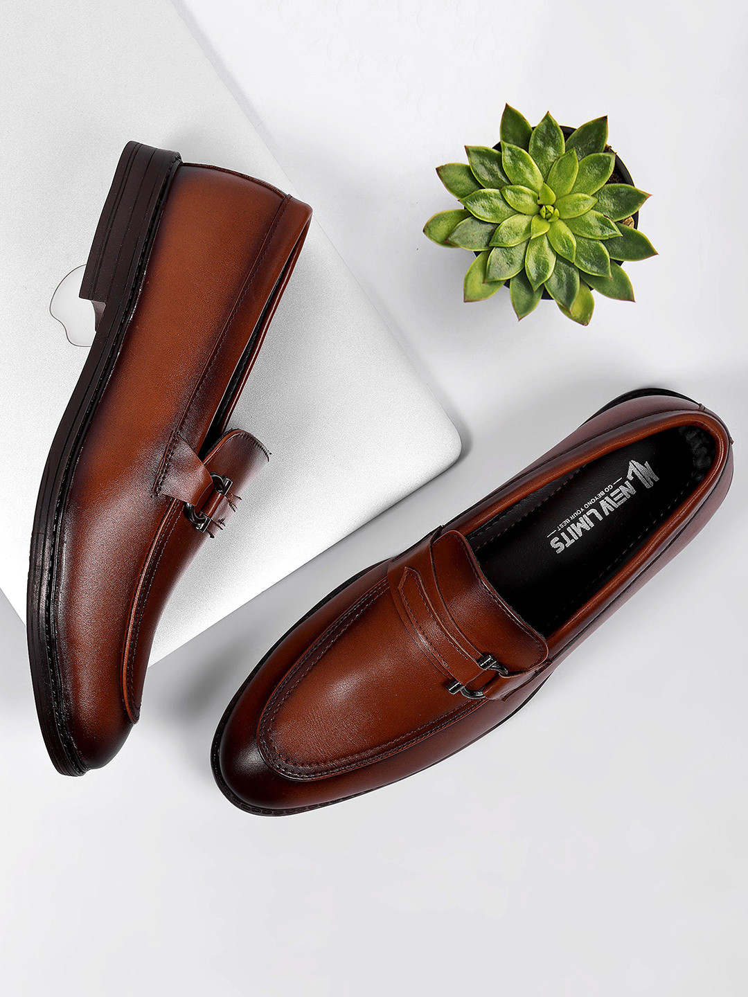 NEW LIMITS Men Formal Loafers