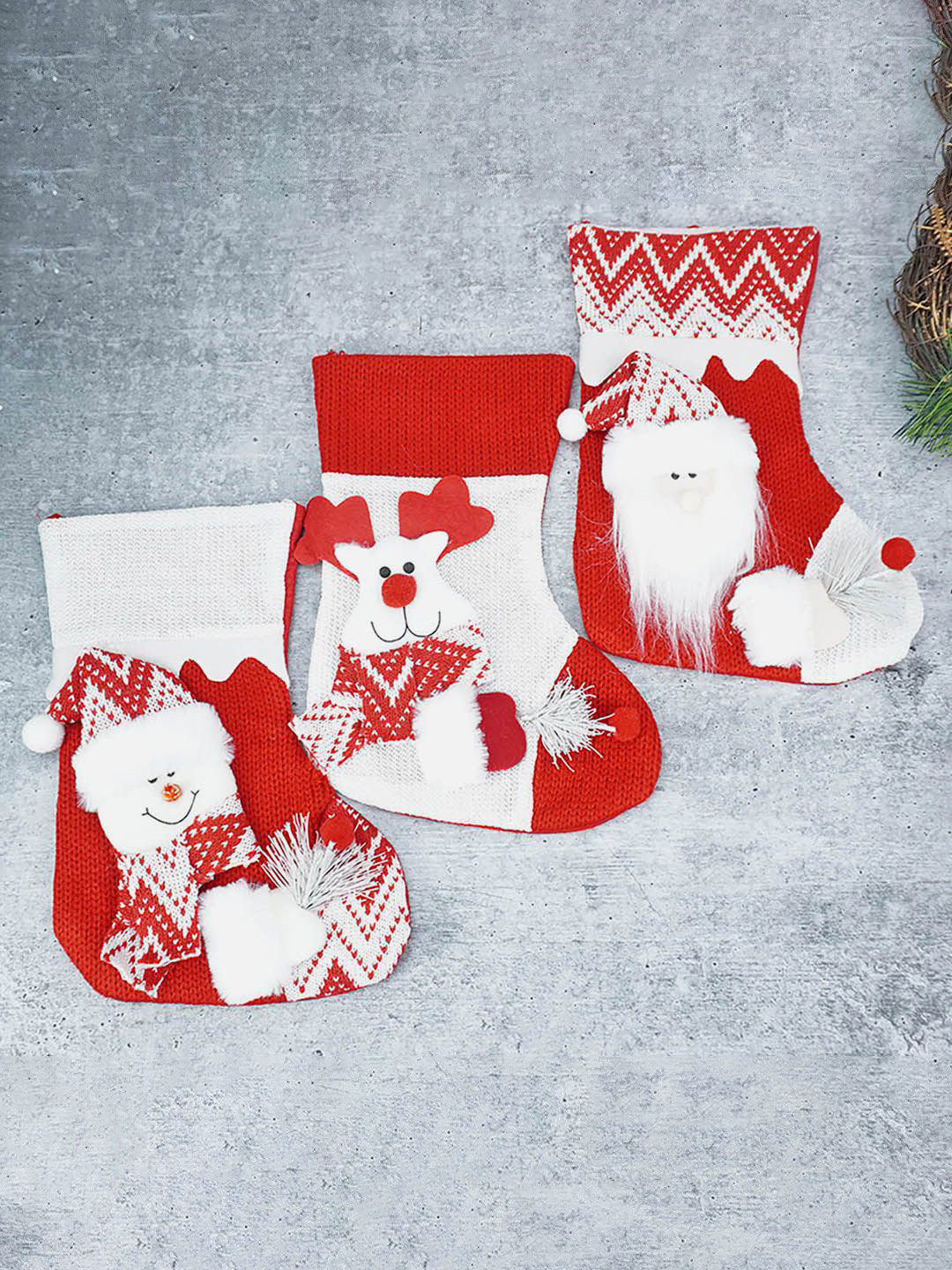 Little Surprise Box LLP Red & White 3 Pieces Christmas socks