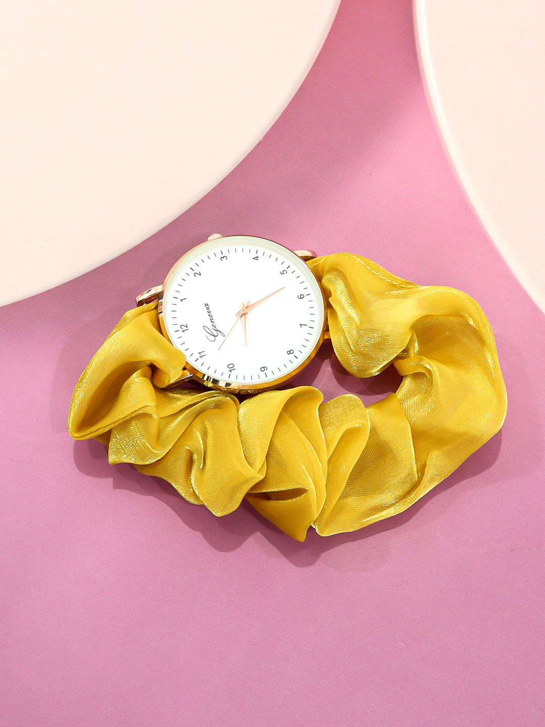 Krelin Women Printed Dial & Bracelet Style Straps Analogue Automatic Watch Watch-D1-YLW-A1