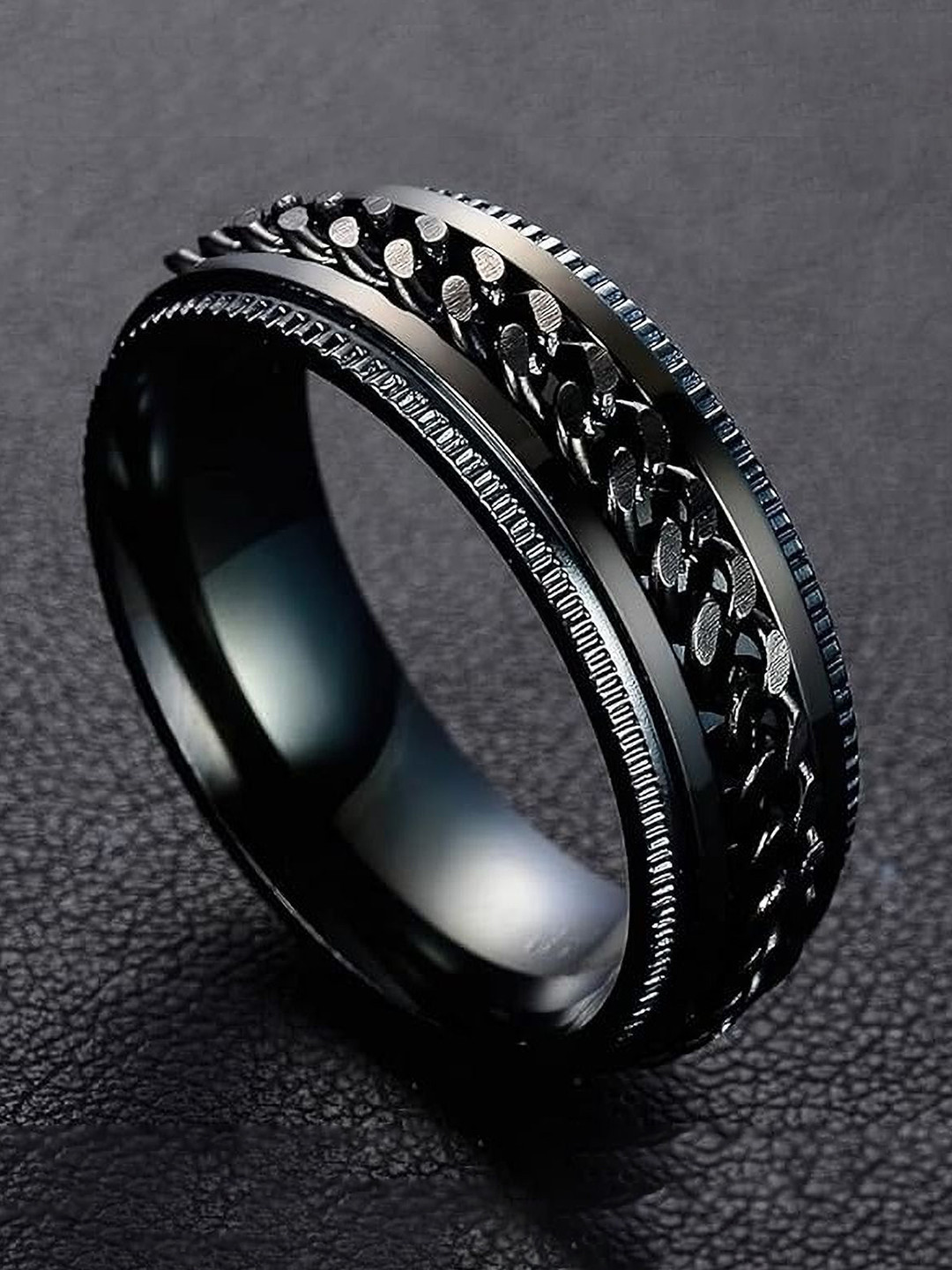 Lila Unisex Stainless Steel Chain Rotatable Silver Titanium Band Ring