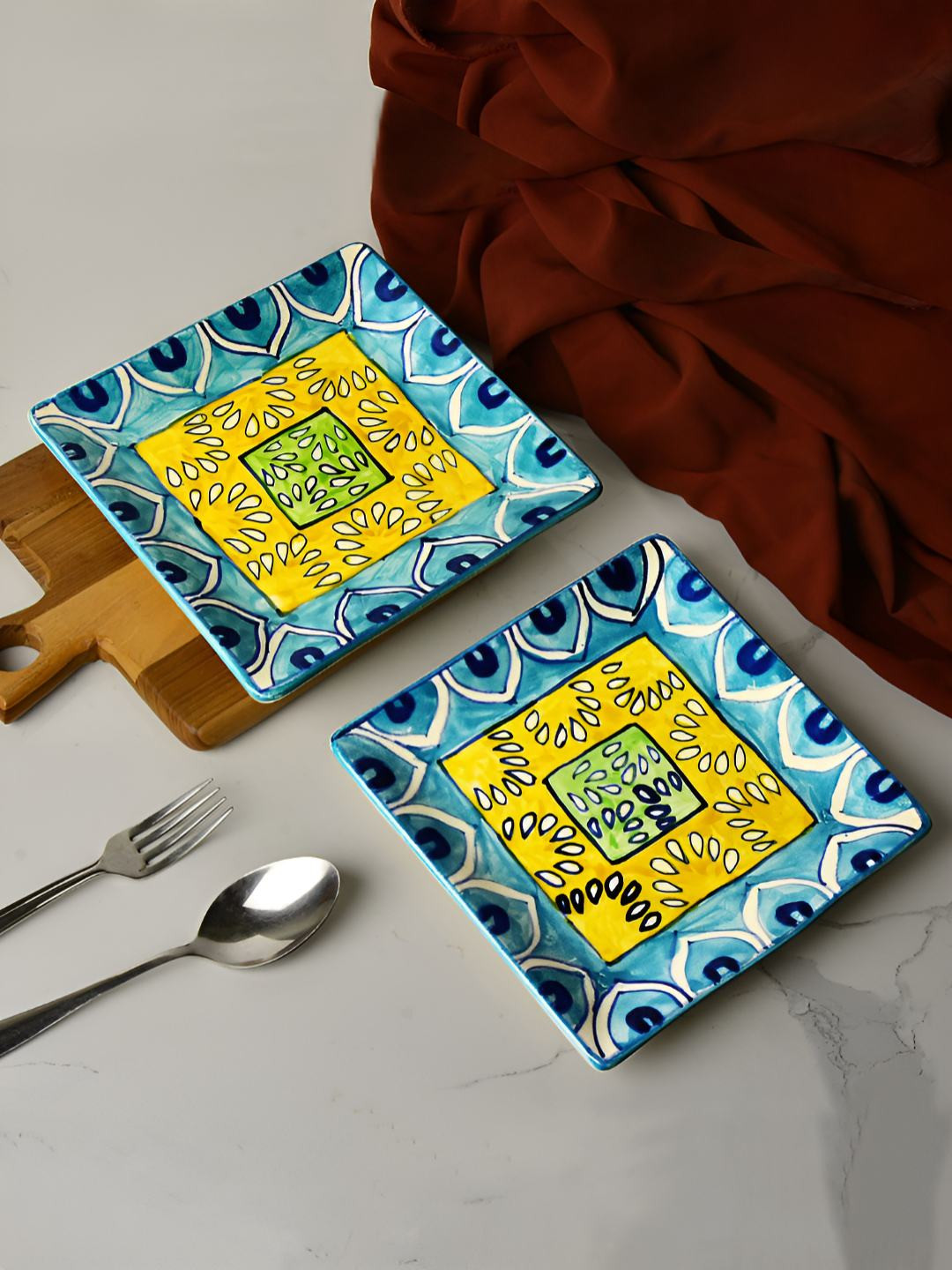 StyleMyWay 2 Pcs Blue & Yellow Hand Painted in Traditional Design Ceramic Square Platter