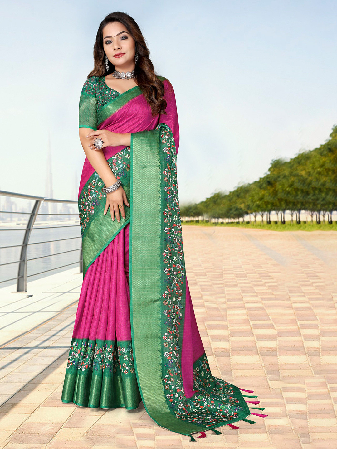 J 6 DESIGNER Floral Zari Silk Blend Saree