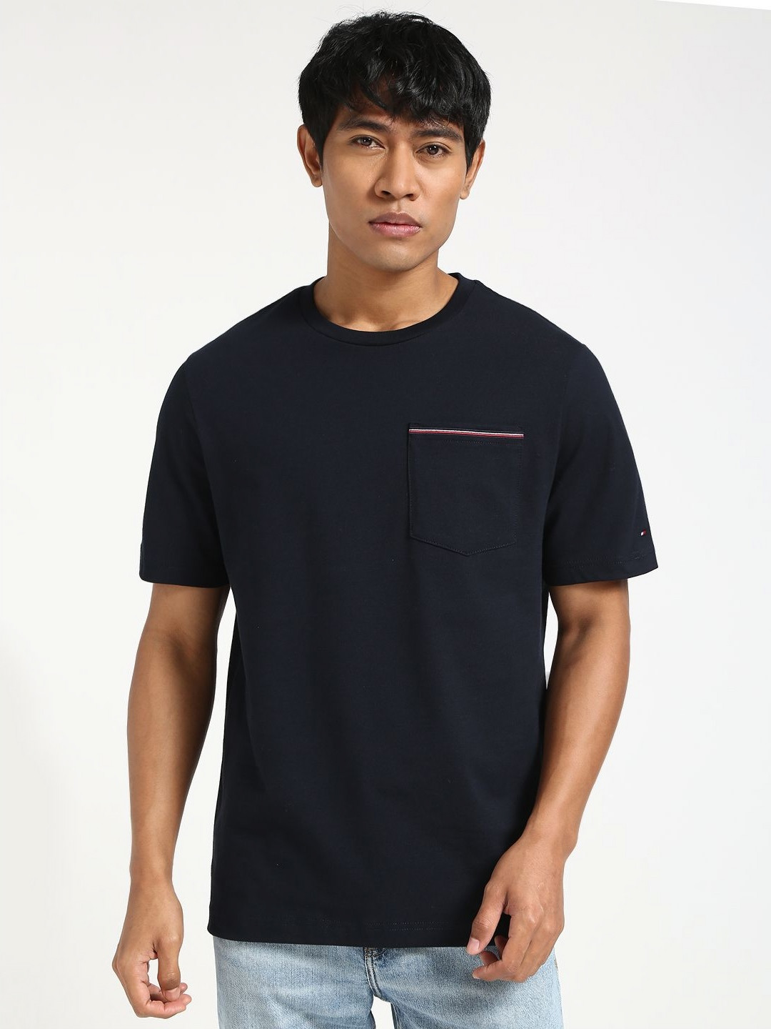 Tommy Hilfiger Men Solid Round Neck Cotton T-shirt