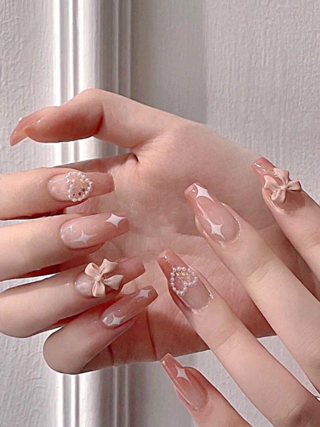 The Pink Truck Set Of 24 Stick On Reusable Bowknot Design Artificial Nails- Beige