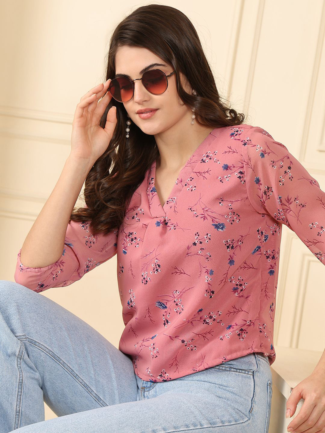 NEUDIS Floral Print Georgette Tops
