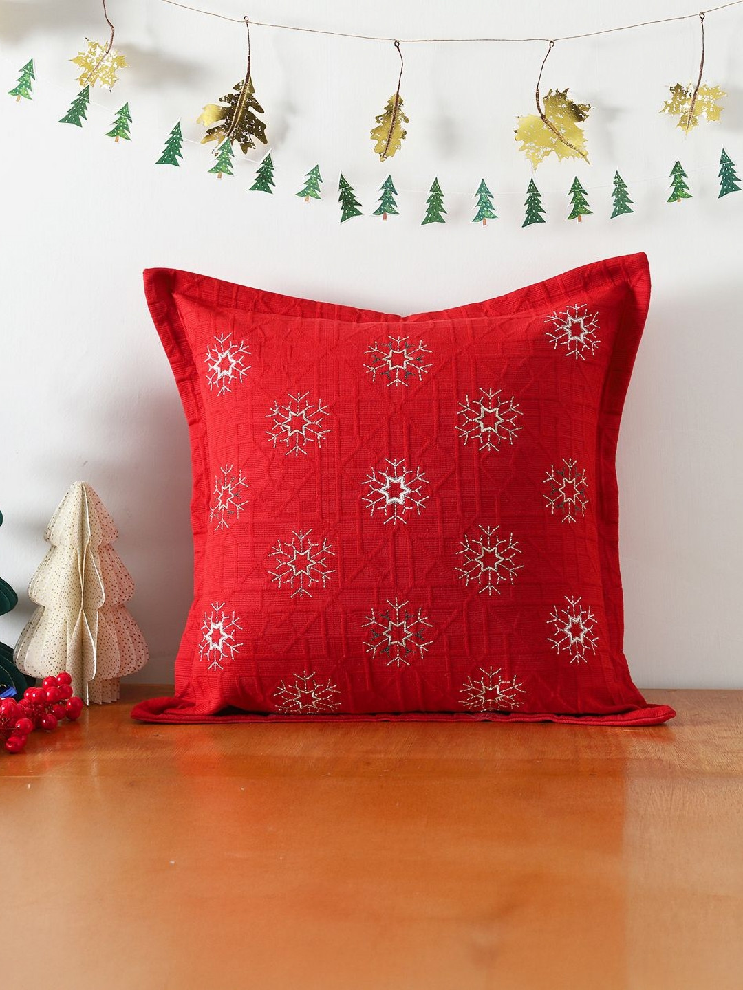 Ratan Cart Embroidery Red Embroidered Cotton Breathable Square Cushion Cover -16x16In