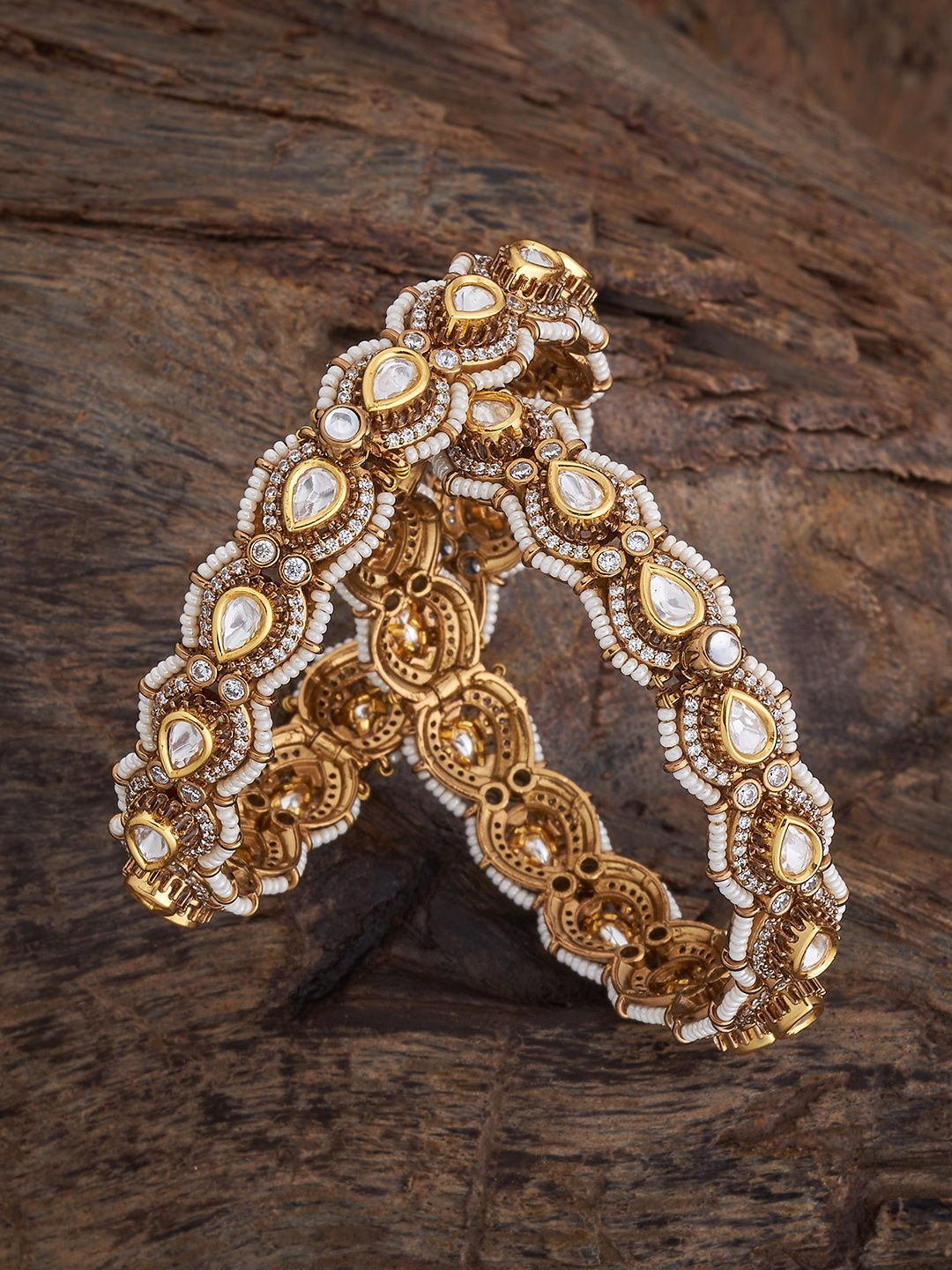 Kushal's Fashion Jewellery Embellished Bridal Set Of 2 Gold-Plated Stone- &   Bangles