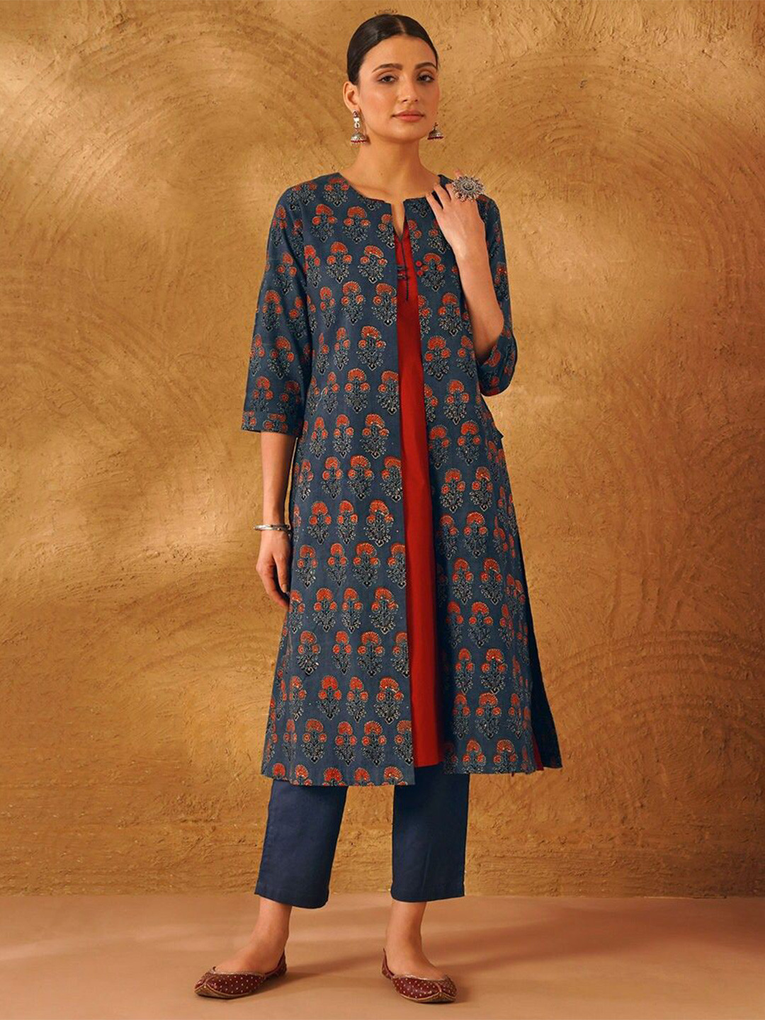 JAYPORE Women Printed Shrug