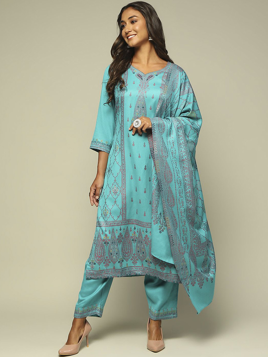 Rangriti Women Ethnic Motifs Printed Regular Kurta with Trousers & With Dupatta