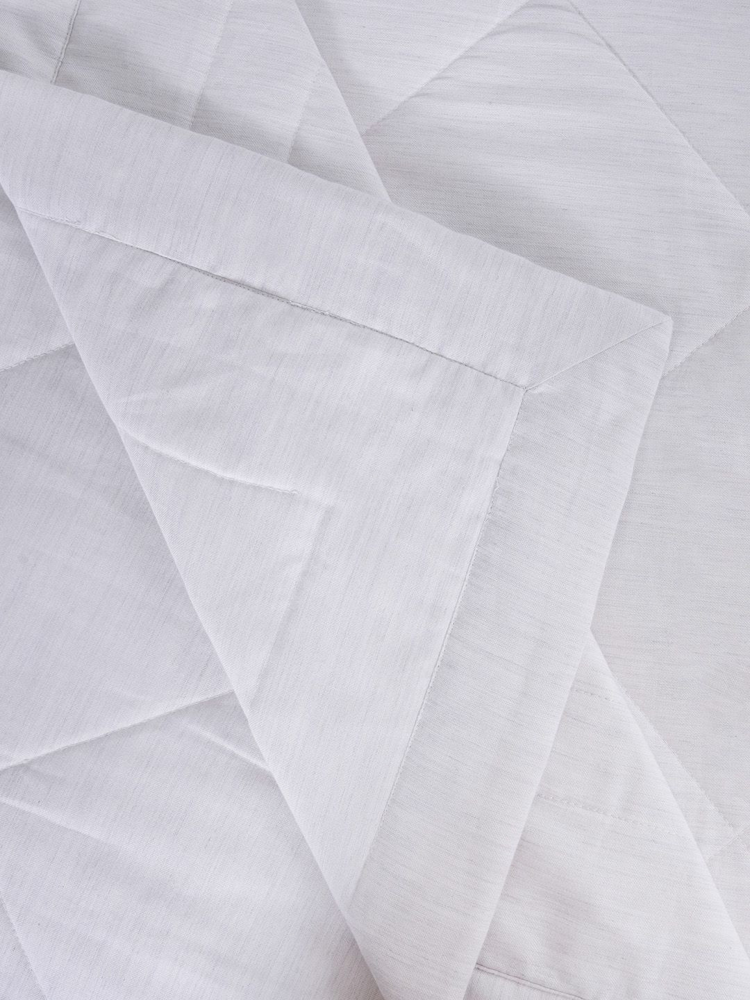 MASPAR Cotsmere Emmie White 110 GSM Cotton Double Bed Quilts