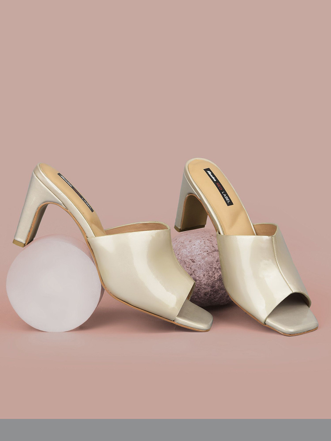 Bata Ethnic Block Mules