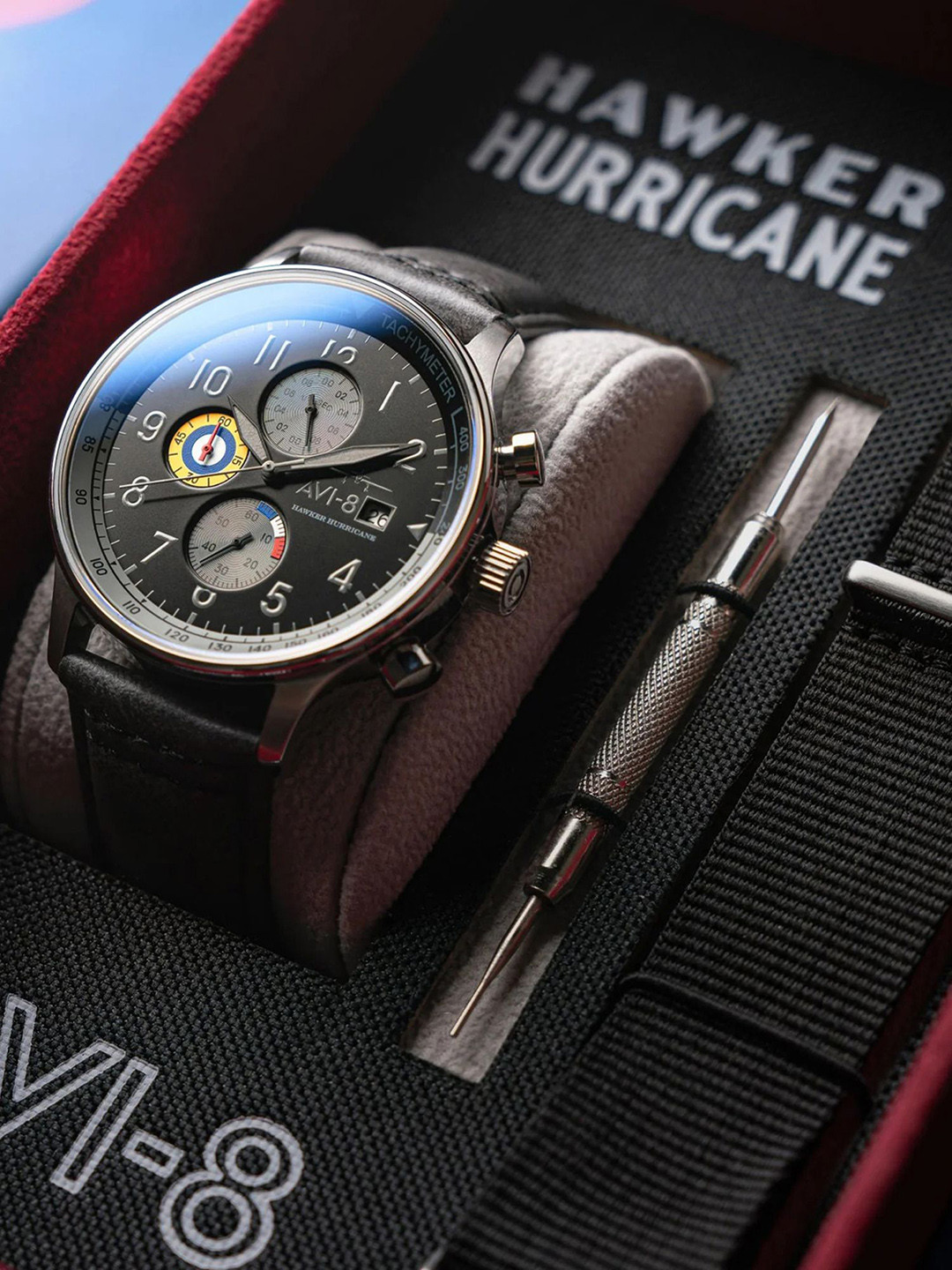 AVI-8 Men Brass Dial & Leather Straps Analogue Chronograph Watch AV-4011-0U